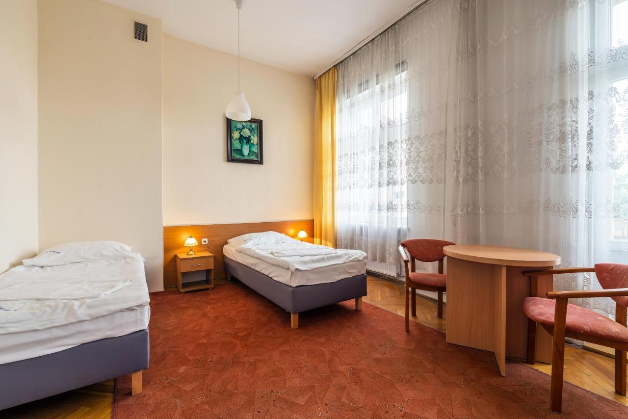 Savoy Wroclaw 호스텔 외부 사진